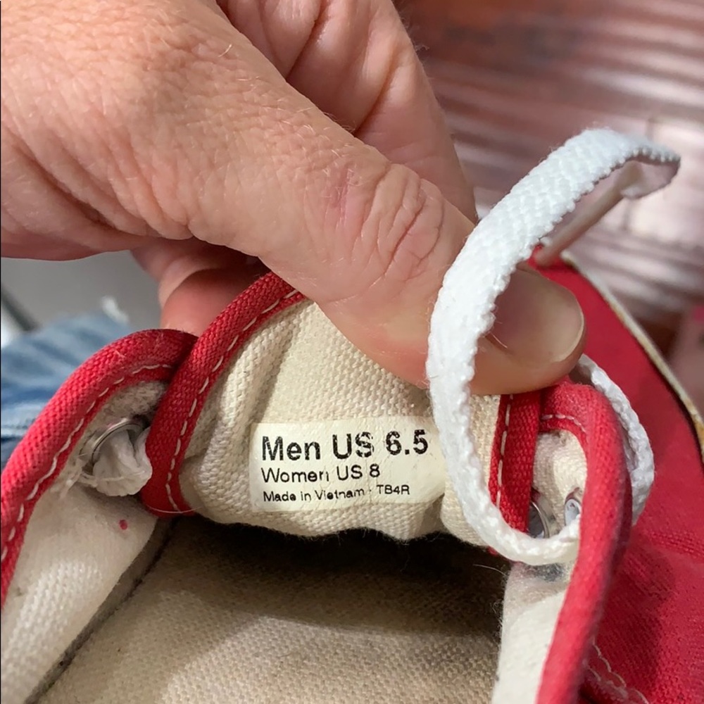 Red Vans Authentics - Picture 9 of 9